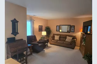 332 Summit Park Court S, Crown Point, IN 46307 - Photo 5