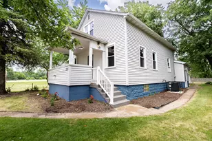 1517 Jennings St, Gary, IN 46404 - Photo 5