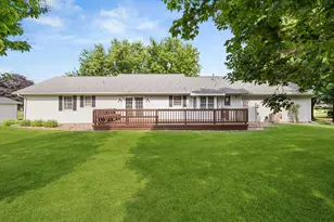 223 Thornhedge Dr, Valparaiso, IN 46383 - Photo 11