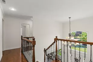 1931 Cherrywood Ct, Munster, IN 46321 - Photo 15