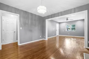 4268 Jackson St, Gary, IN 46408 - Photo 9