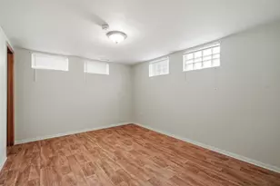 7605 W 86th Ave, Crown Point, IN 46307 - Photo 13