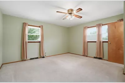 7605 W 86th Avenue, Crown Point, IN 46307 - Photo 11