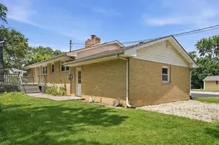 7605 W 86th Ave, Crown Point, IN 46307 - Photo 23