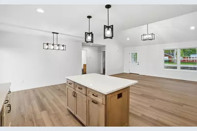 508 W Beaver Street, Morocco, IN 47963 - Photo 7