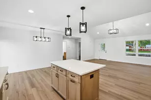 508 W Beaver St, Morocco, IN 47963 - Photo 7