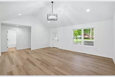 508 W Beaver Street, Morocco, IN 47963 - Photo 13