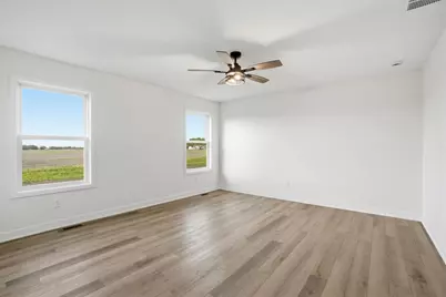 508 W Beaver Street, Morocco, IN 47963 - Photo 17