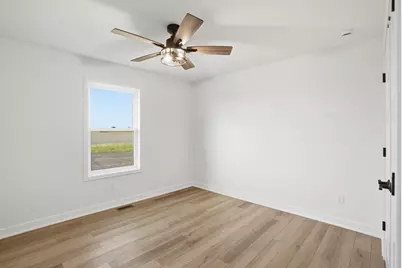 508 W Beaver Street, Morocco, IN 47963 - Photo 23