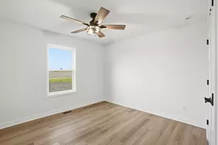 508 W Beaver St, Morocco, IN 47963 - Photo 23