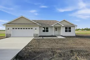 508 W Beaver St, Morocco, IN 47963 - Photo 3