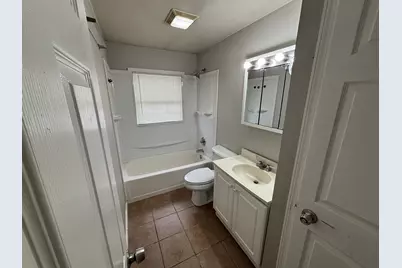 210 Pleasant Avenue, Michigan City, IN 46360 - Photo 5