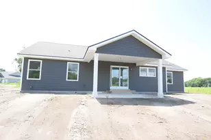 11999 Lilac St, Demotte, IN 46310 - Photo 9