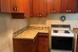 249 Shoreland Dr, Michigan City, IN 46360 - Photo 5