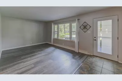 515 S Park Drive, Chesterton, IN 46304 - Photo 3