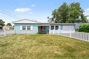 501 Belden Dr, Dyer, IN 46311 - Photo 1
