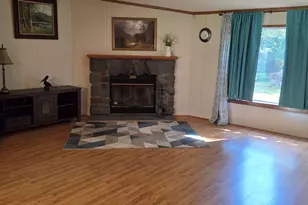 11643 Chateau Ln, Demotte, IN 46310 - Photo 3