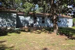 11643 Chateau Ln, Demotte, IN 46310 - Photo 15