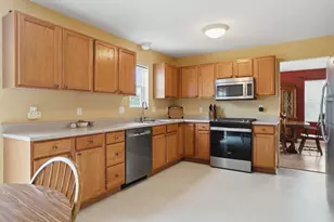 1232 Oriskany Dr, Schererville, IN 46375 - Photo 7