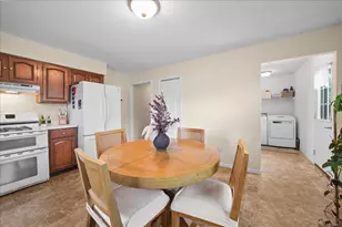 529 Birch St SW, Demotte, IN 46310 - Photo 9