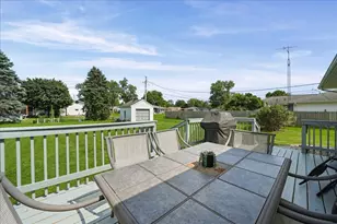 529 Birch St SW, Demotte, IN 46310 - Photo 19