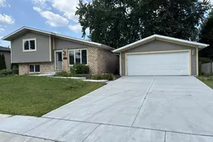 5826 Keller Ave, Portage, IN 46368 - Photo 1