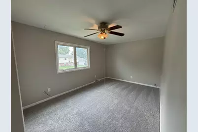 5826 Keller Avenue, Portage, IN 46368 - Photo 7