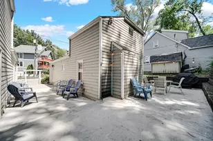206 Lake Ave, Michigan City, IN 46360 - Photo 23