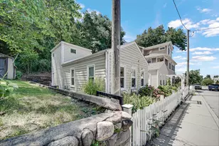 206 Lake Ave, Michigan City, IN 46360 - Photo 7