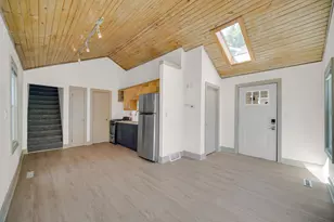 206 Lake Ave, Michigan City, IN 46360 - Photo 9