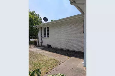 424 E Joliet Street, Crown Point, IN 46307 - Photo 11