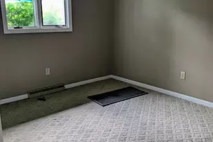 424 E Joliet St, Crown Point, IN 46307 - Photo 7