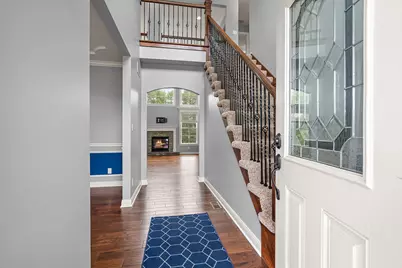 9827 Garden Way, Saint John, IN 46373 - Photo 5