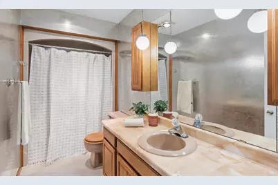 3992 Willowood Court, Crown Point, IN 46307 - Photo 9