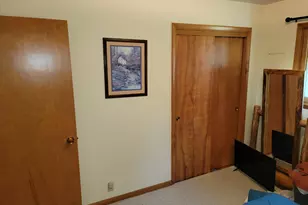 606 W 13th St, La Porte, IN 46350 - Photo 9