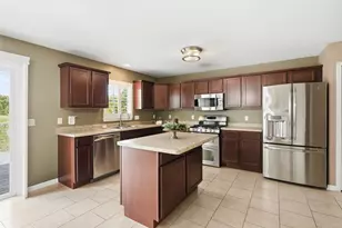 1587 Brackenbury Ln, Crown Point, IN 46307 - Photo 11
