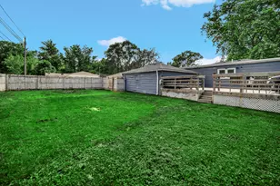 3389 Florida St, Lake Station, IN 46405 - Photo 17