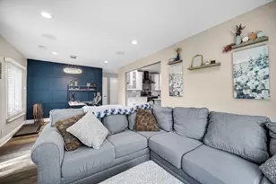 3389 Florida St, Lake Station, IN 46405 - Photo 5