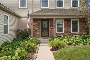 1344 Flagstone Dr, Dyer, IN 46311 - Photo 5
