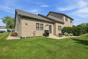 10791 Scarlett Oak Dr, Saint John, IN 46373 - Photo 31