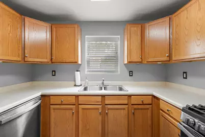 405 N Grant Street, Crown Point, IN 46307 - Photo 11