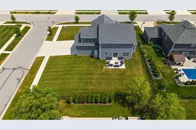 1977 Louis Drive, Crown Point, IN 46307 - Photo 51
