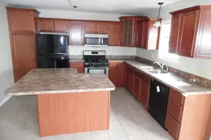 10327 Nicklaus St, Crown Point, IN 46307 - Photo 9