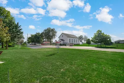 108 E Rensselaer Street, Mount Ayr, IN 47964 - Photo 33