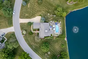 11255 Bell Pl, Crown Point, IN 46307 - Photo 53