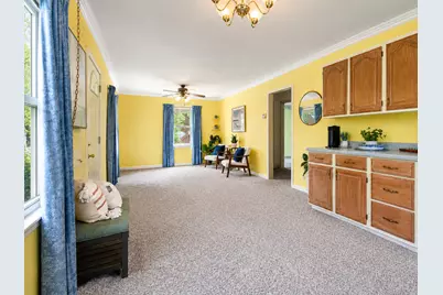6820 Schneider Avenue, Hammond, IN 46323 - Photo 7