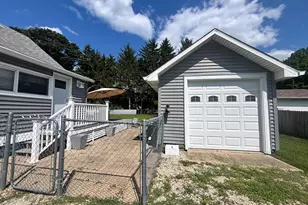303 N Davis St, Wolcott, IN 47995 - Photo 25
