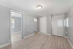 5628 Evergreen Ave, Portage, IN 46368 - Photo 11