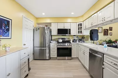 2529 E Lakeshore Drive, Crown Point, IN 46307 - Photo 9