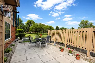 949 Cornwallis Ln, Munster, IN 46321 - Photo 7